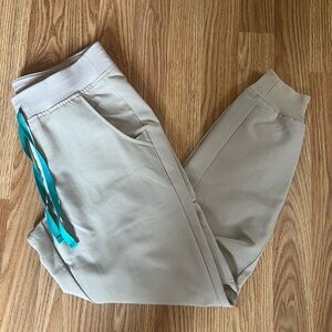 Figs Scrub Set in Boulder